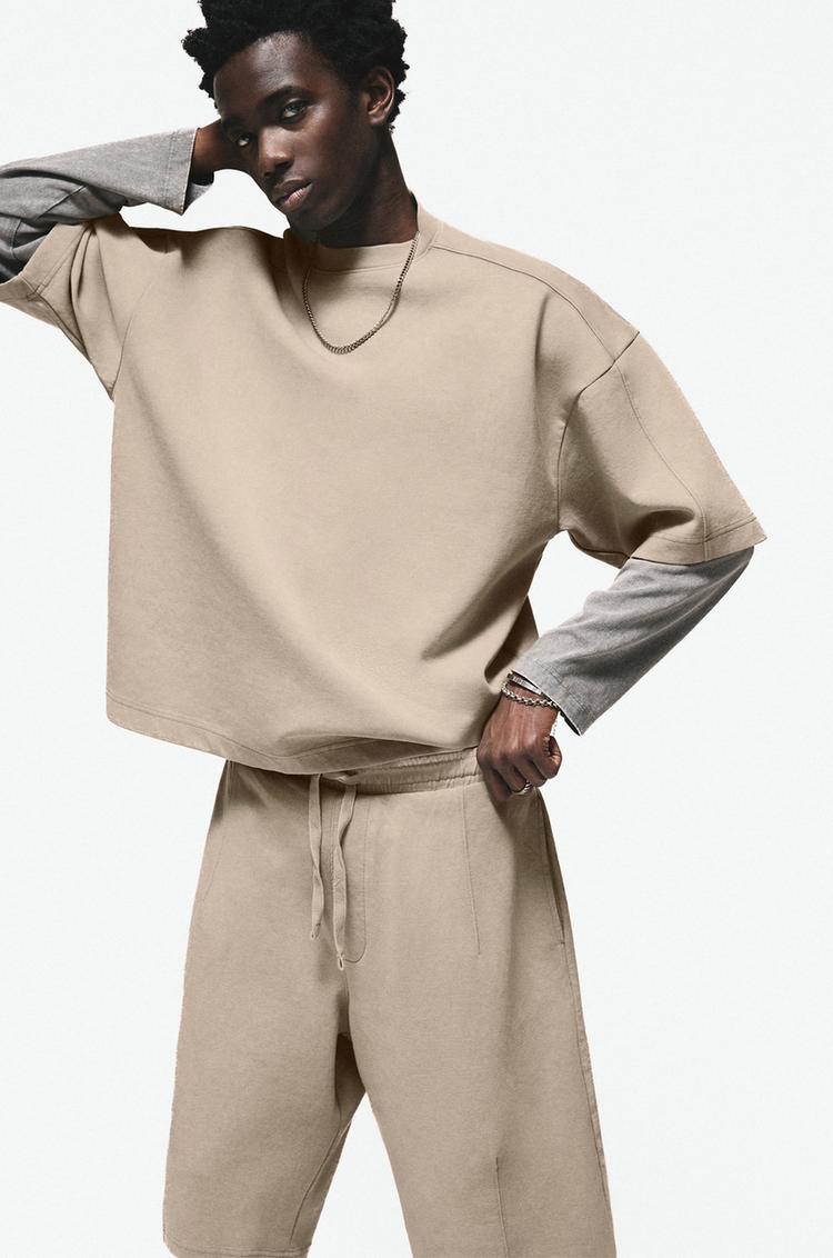 

Толстовка свободного кроя с короткими рукавами Pull And Bear, экрю
