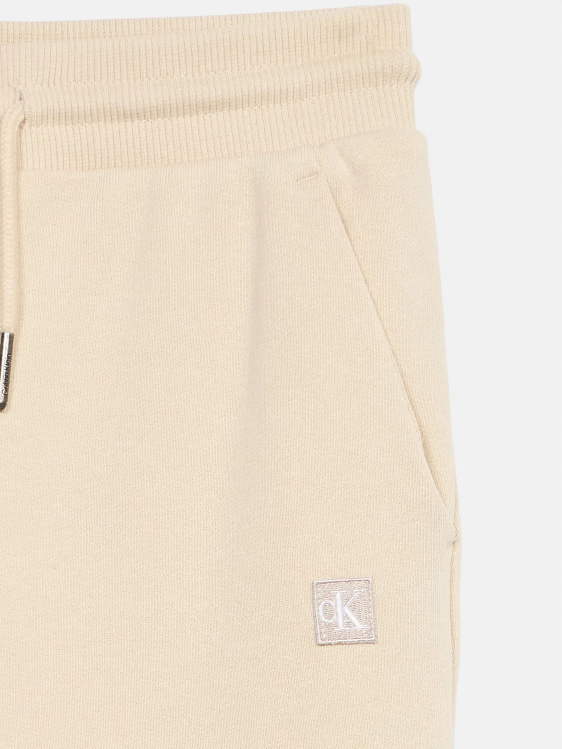 Зауженные брюки Calvin Klein Jeans бежевого цвета — фото 3