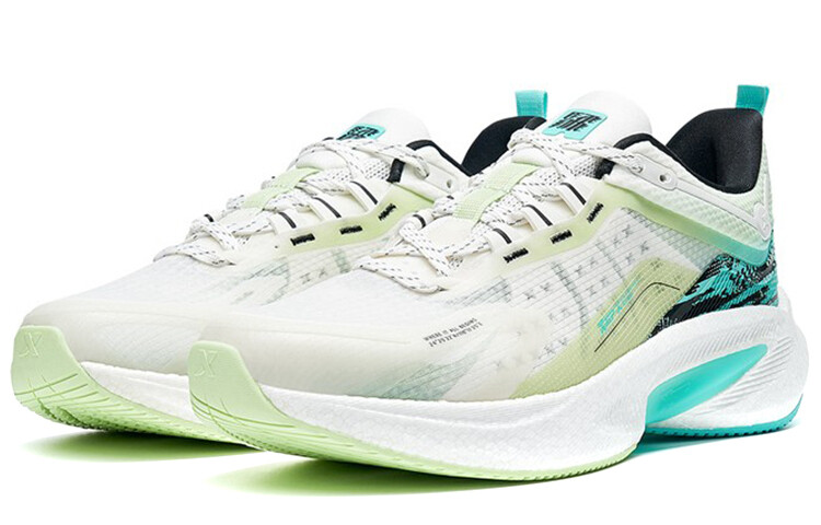 Кроссовки Speeding 3.0 для бега мужские с низким верхом Sail White / Aurora Green Xtep — фото 2