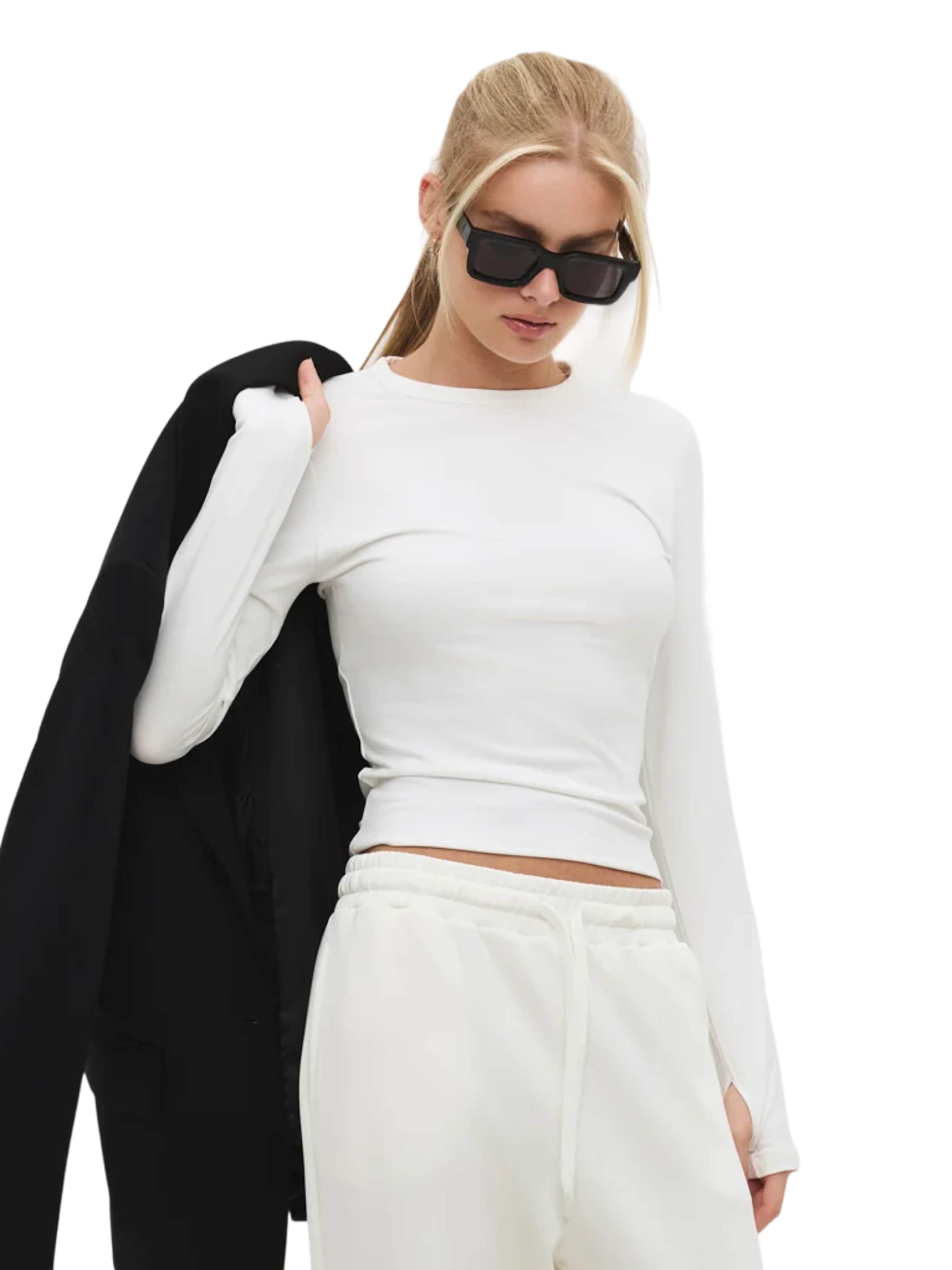 

No Matter What Лонгслив в белом цвете