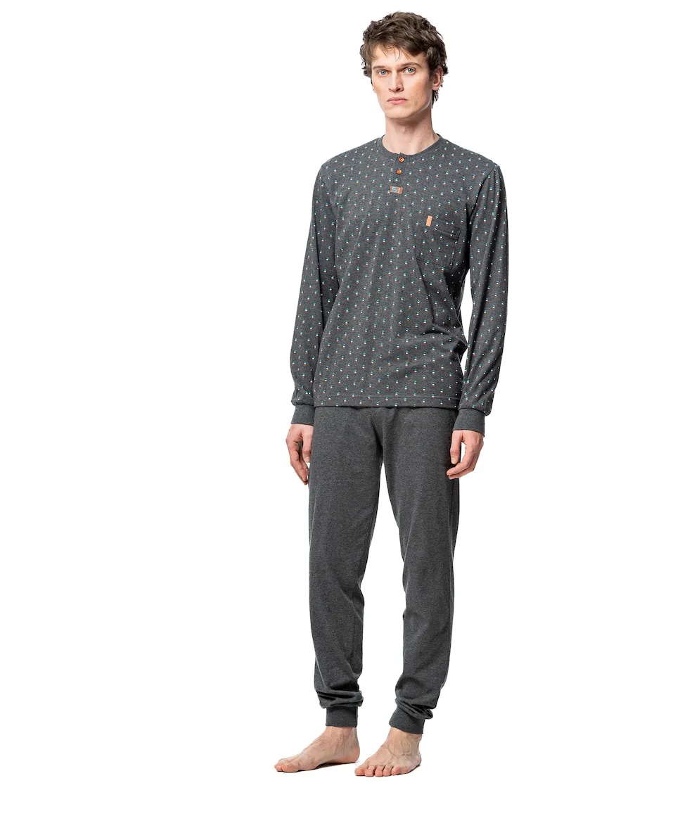 

Мужская длинная пижама из трикотажа с классическим принтом SOY, серый