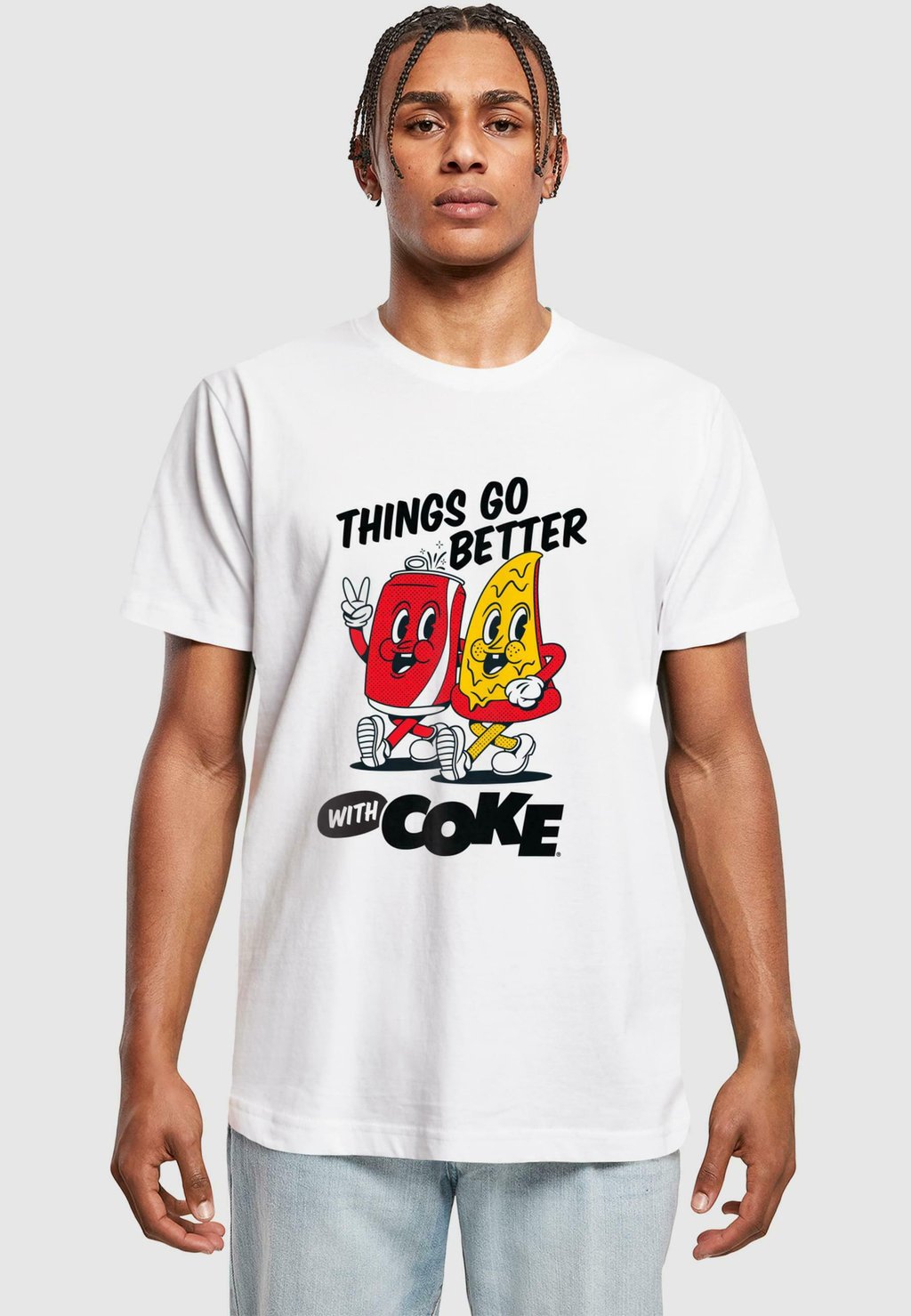 

Футболка с принтом THINGS GO BETTER WITH COKE Merchcode, белый