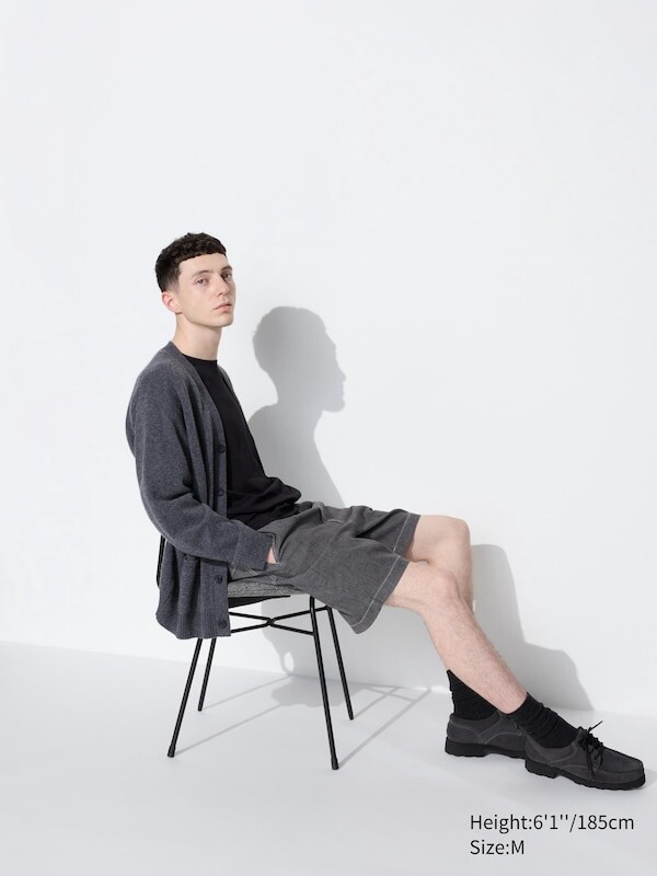 

Легкие шорты-стрейч из шамбре Uniqlo, серый