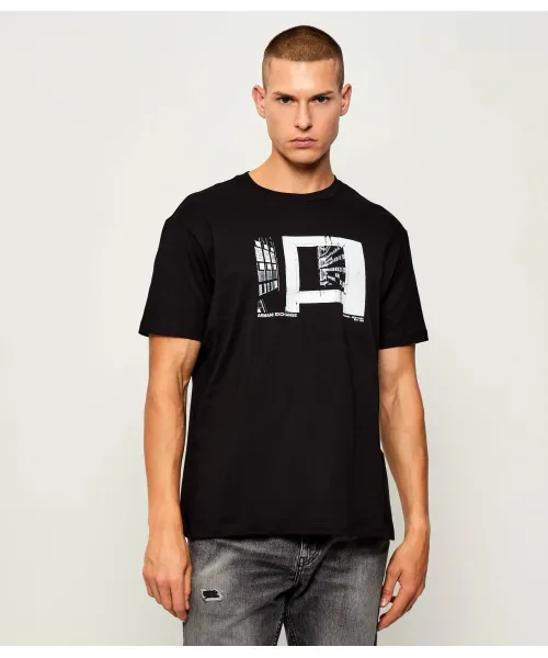 

Футболка Regular fit Armani Exchange, черный