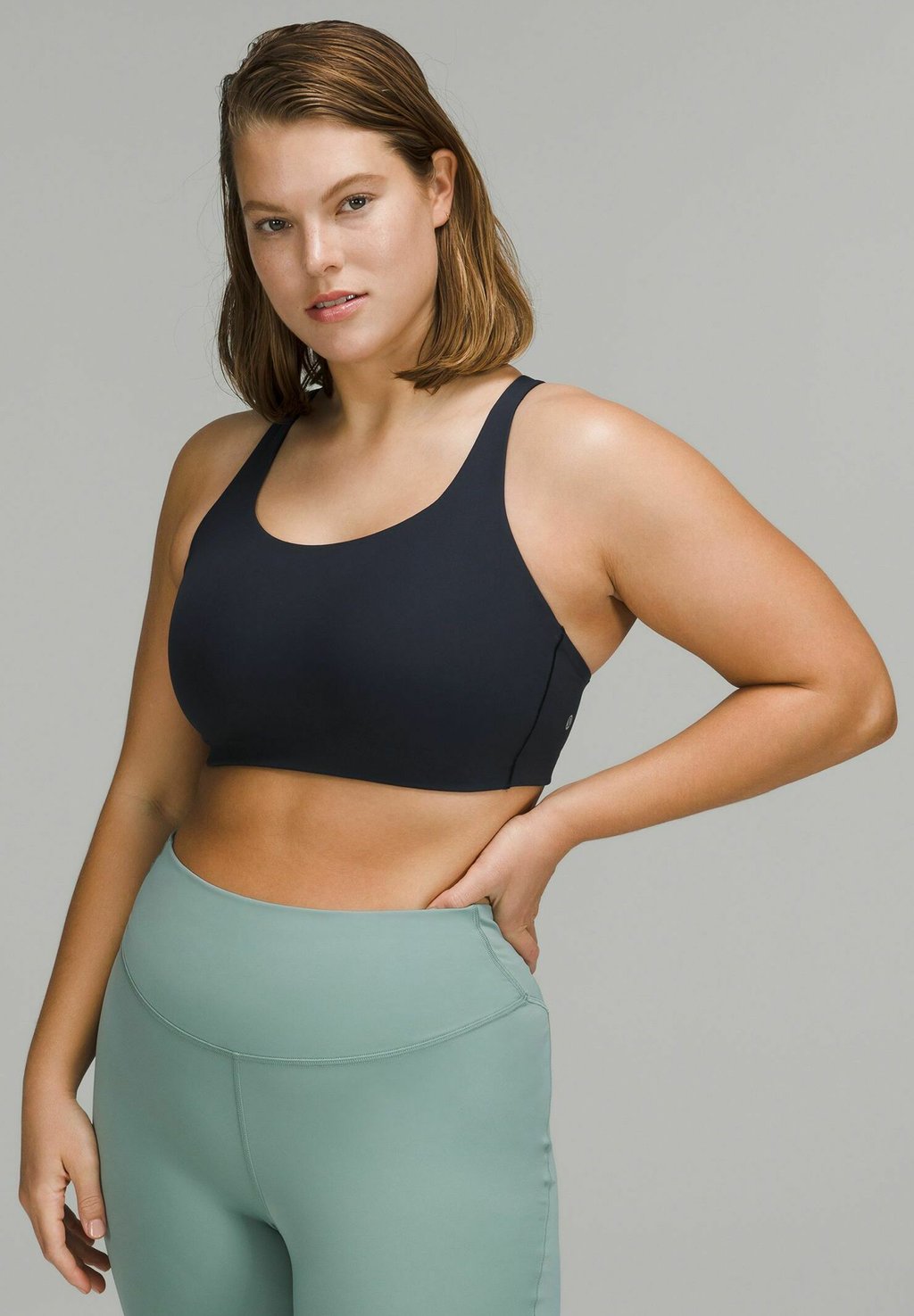 

Спортивный бюстгальтер с сильной поддержкой ENERGY lululemon, темно-синий