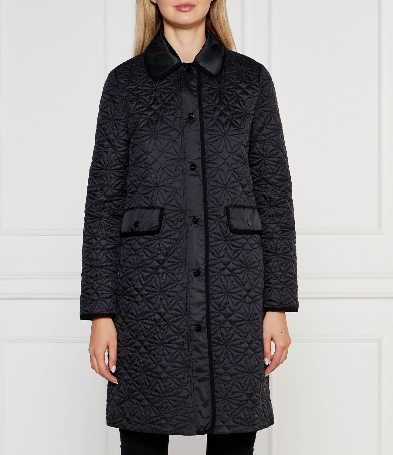 

Куртка Marc Cain Regular Fit, черный