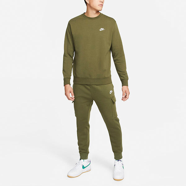 Толстовка Nike Sportswear Club French Terry Logo Sweatshirt 'Olive Khaki', зеленый — фото 3