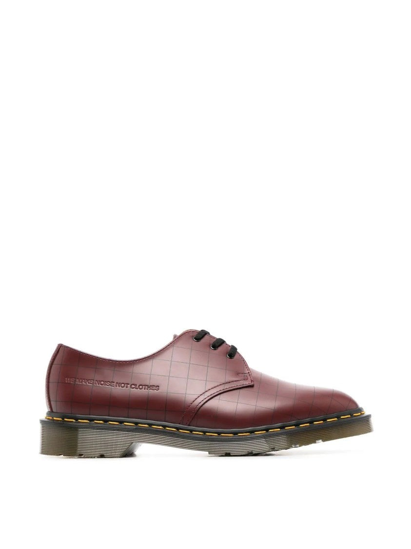 

Шнурованные дерби Dr. Martens, розовый