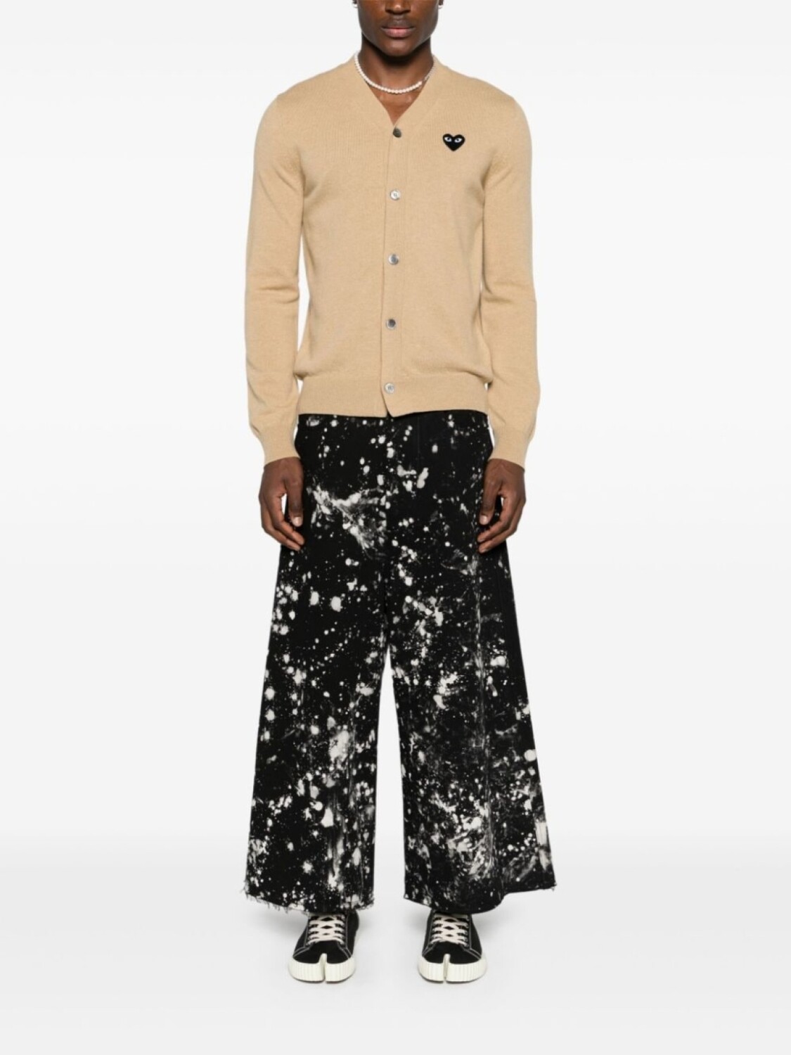 Comme Des Garçons Play шерстяной кардиган с нашивкой, нейтральный цвет — фото 3