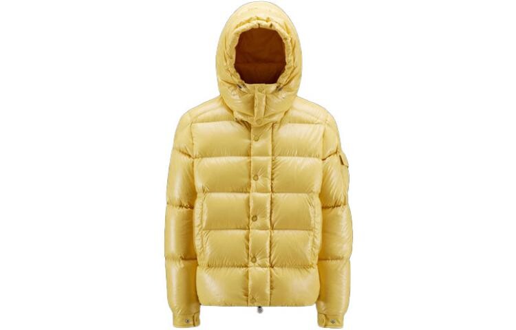 

Пуховик мужской льняной желтый Moncler