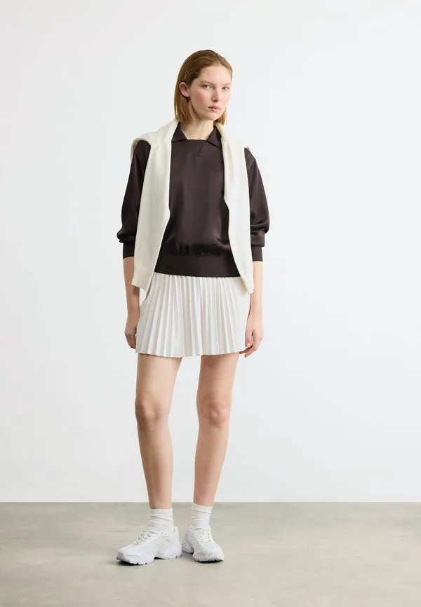 Топ Lacoste с длинными рукавами, Dark Brown