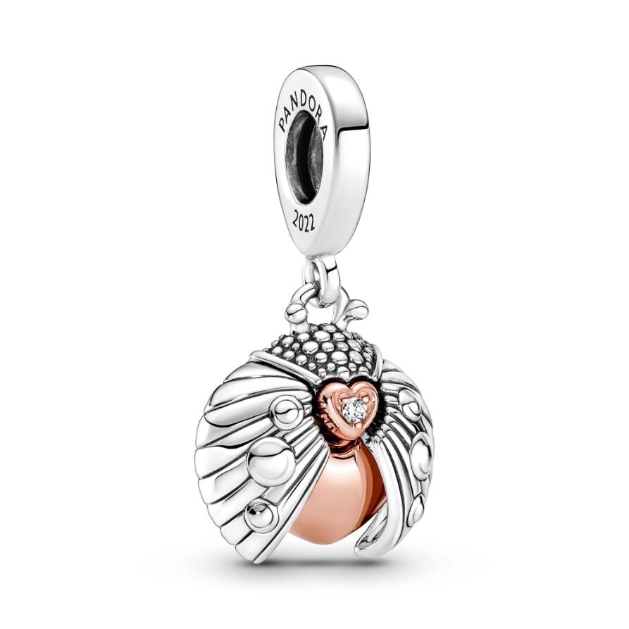 

Шарм Pandora Club 2022 Ladybird & Heart Dangle, стерлинговое серебро