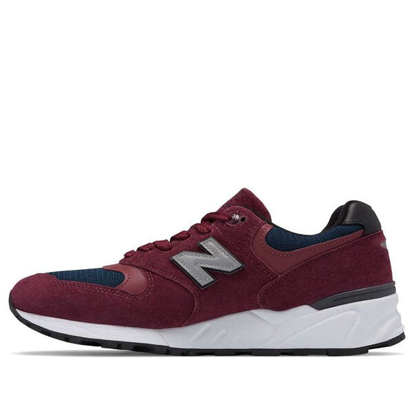 

Кроссовки 999 сделано в сша New Balance, красный