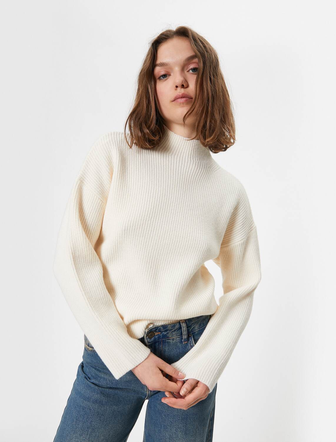 

Koton Свитер в белом цвете