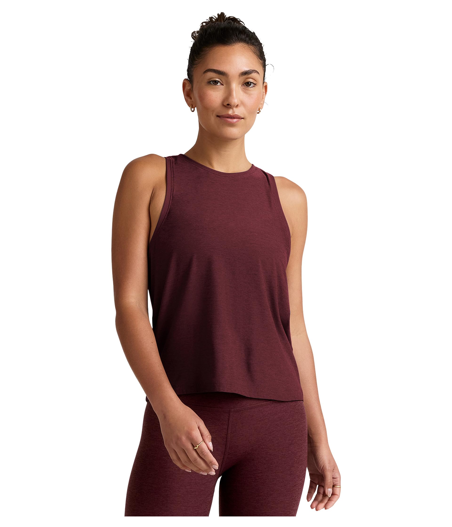 

Топ Beyond Yoga Featherweight Rebalance Tank, цвет Midnight Burgundy Heather