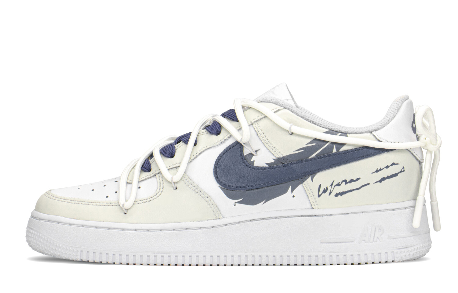 

Женские кроссовки для скейтбординга Nike Air Force 1