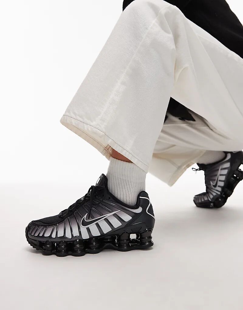 Кроссовки Nike Shox TL черного и белого цветов