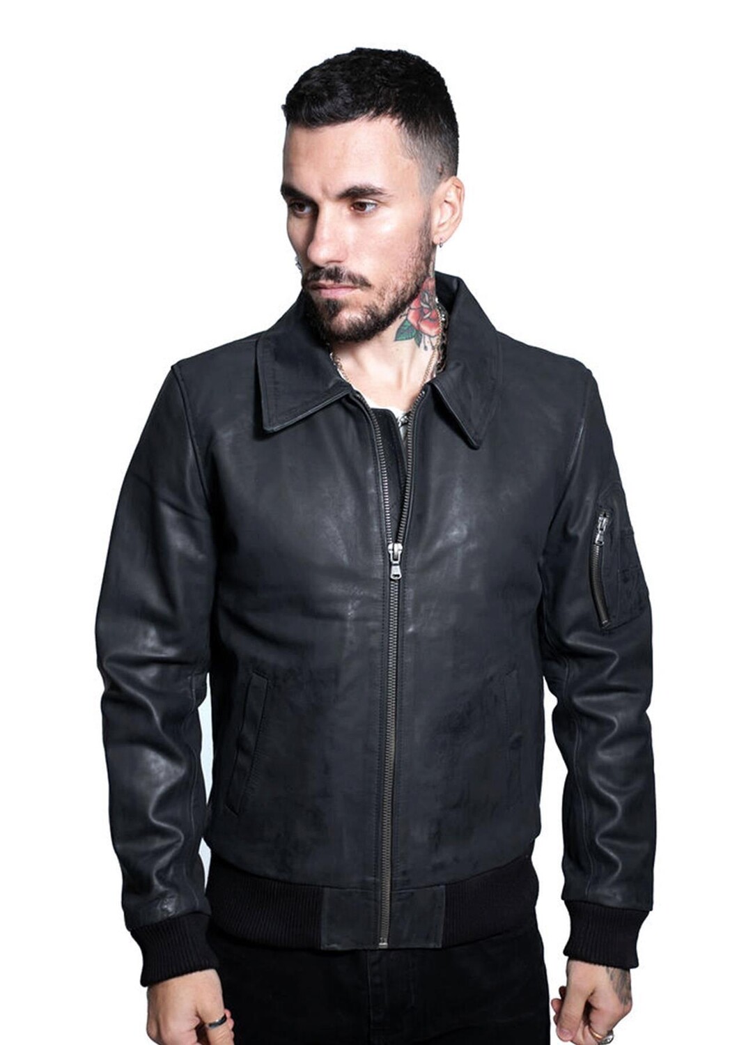 

Куртка-бомбер из воловьей кожи A2-Осло Infinity Leather, черный