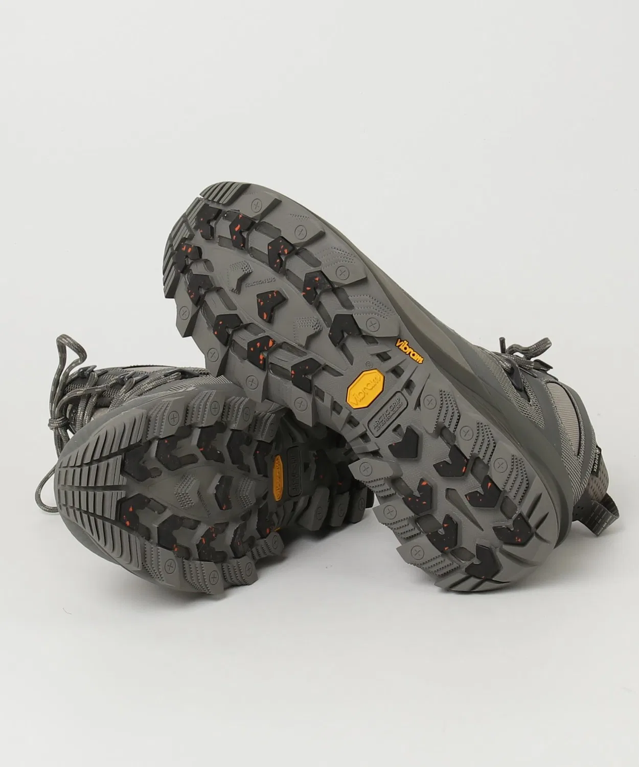 Ботинки зимние Merrell Thermo Rogue 4 Mid GORE-TEX серые — фото 3
