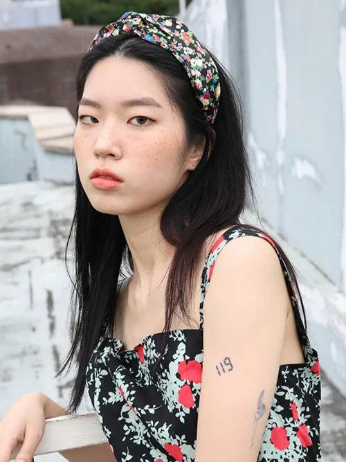 Повязка на голову Sharon Flower Hairband_Black — фото 2