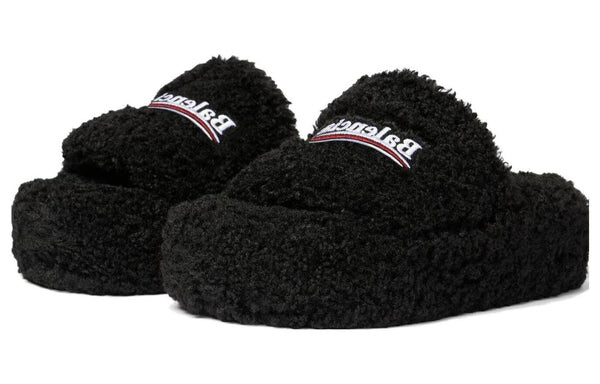 Тапочки furry platform sandals 'black fake shearling white and red political campaign embroideries' Balenciaga, черный — фото 3