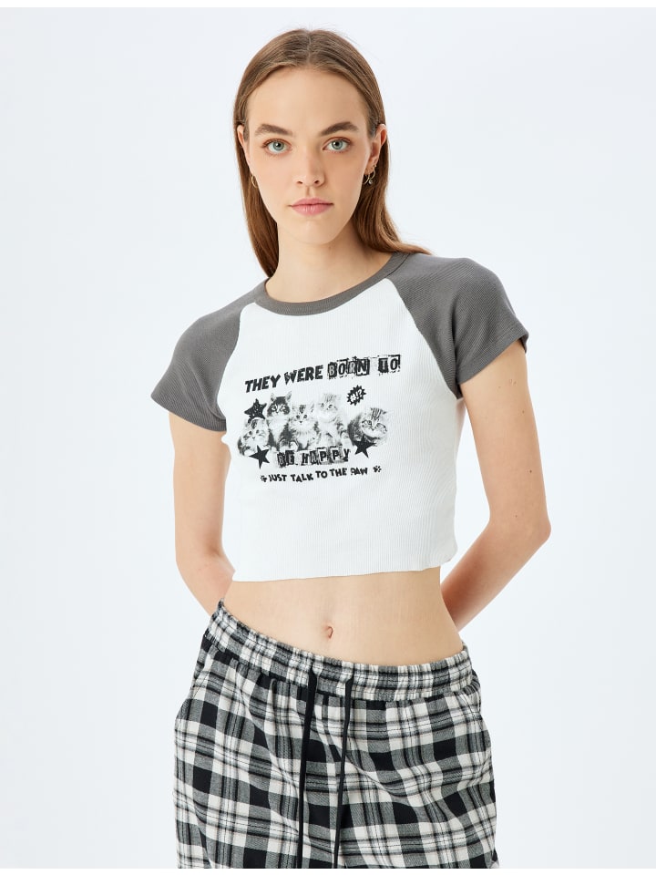 

Футболка KOTON, экрю