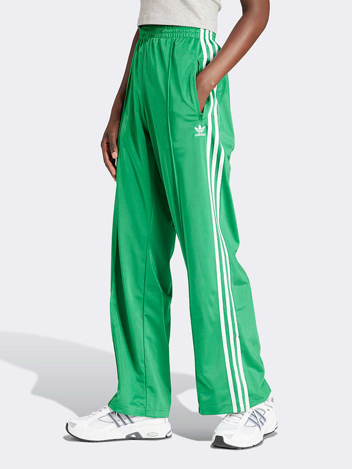 

Спортивные штаны adidas, зеленый
