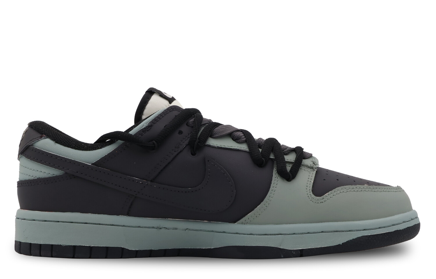 

Кроссовки Nike Dunk, серый/черный