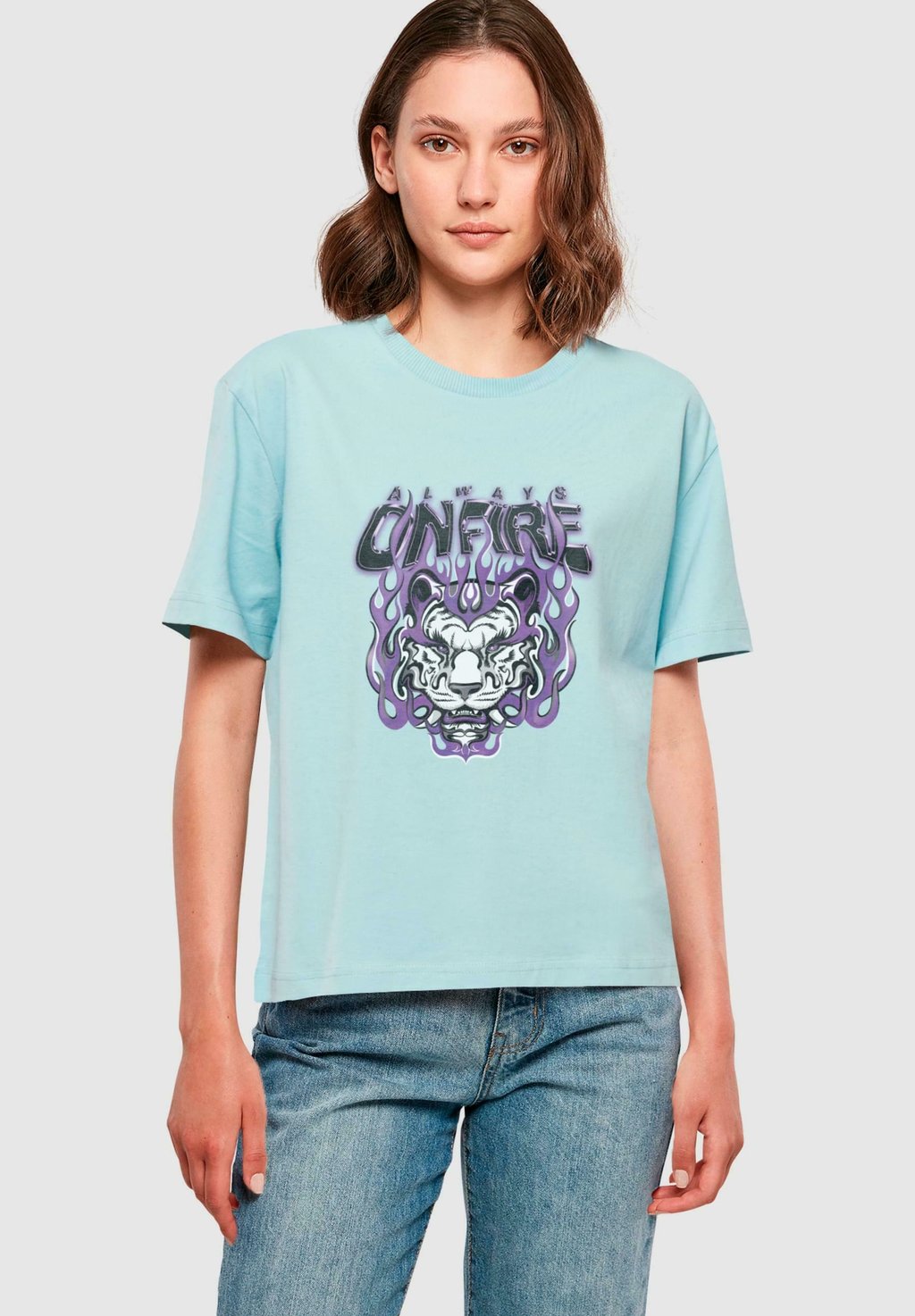 

Футболка с принтом ALWAYS ON FIRE Mister Tee, синий