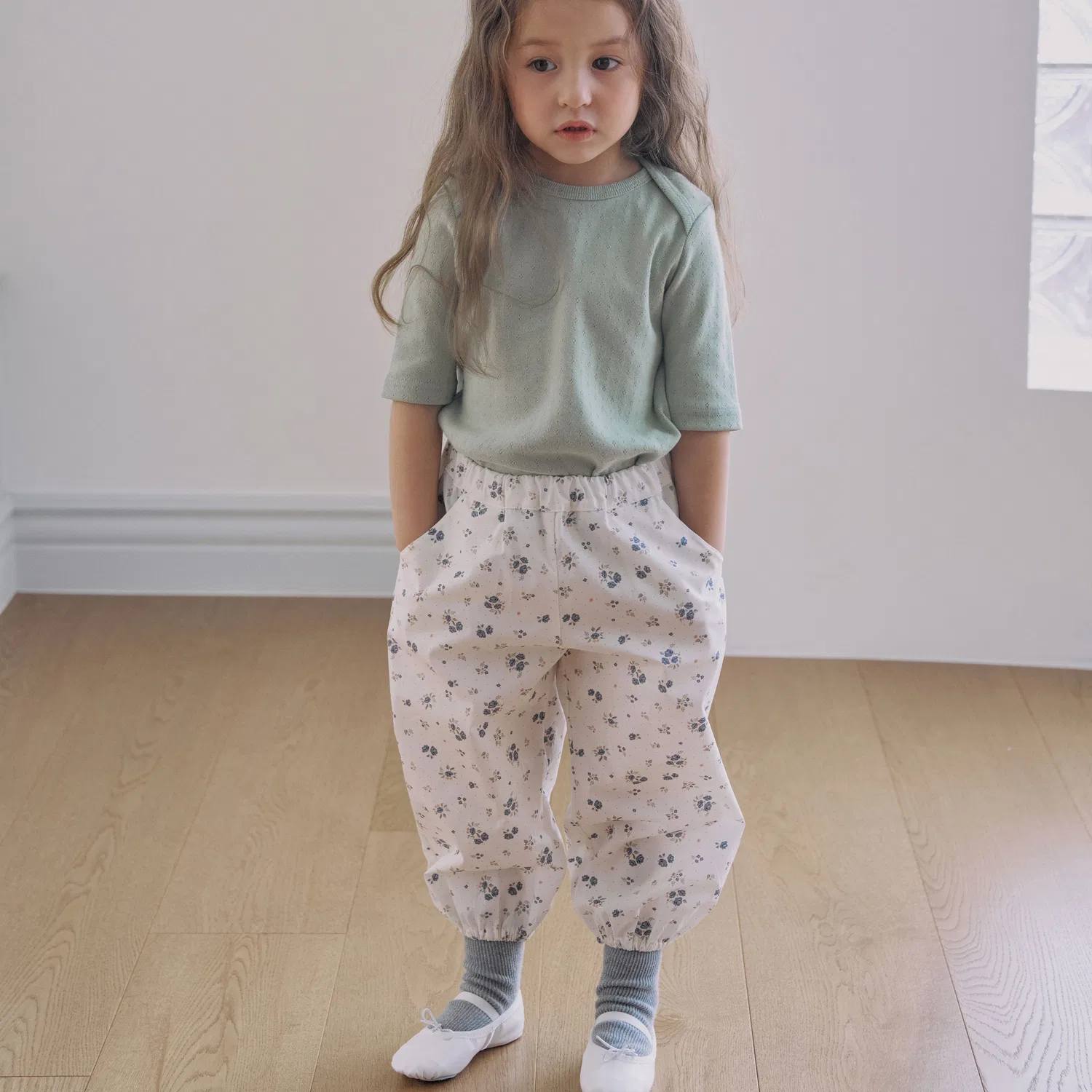 Детские брюки Blooming Flower от Meri And