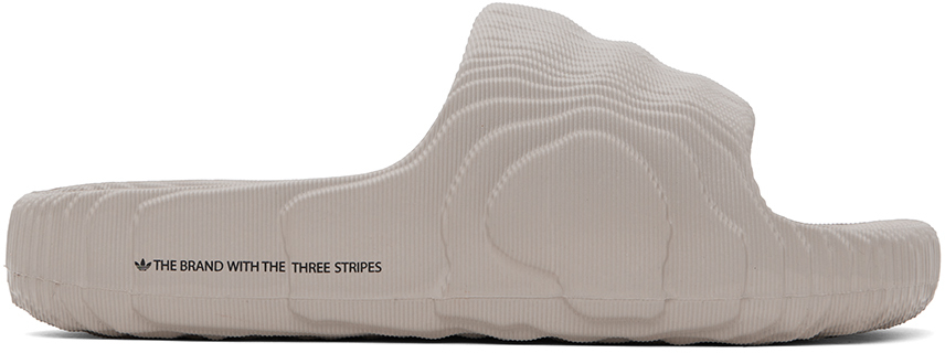 

Коричневые шлепанцы Adilette 22 Adidas Originals