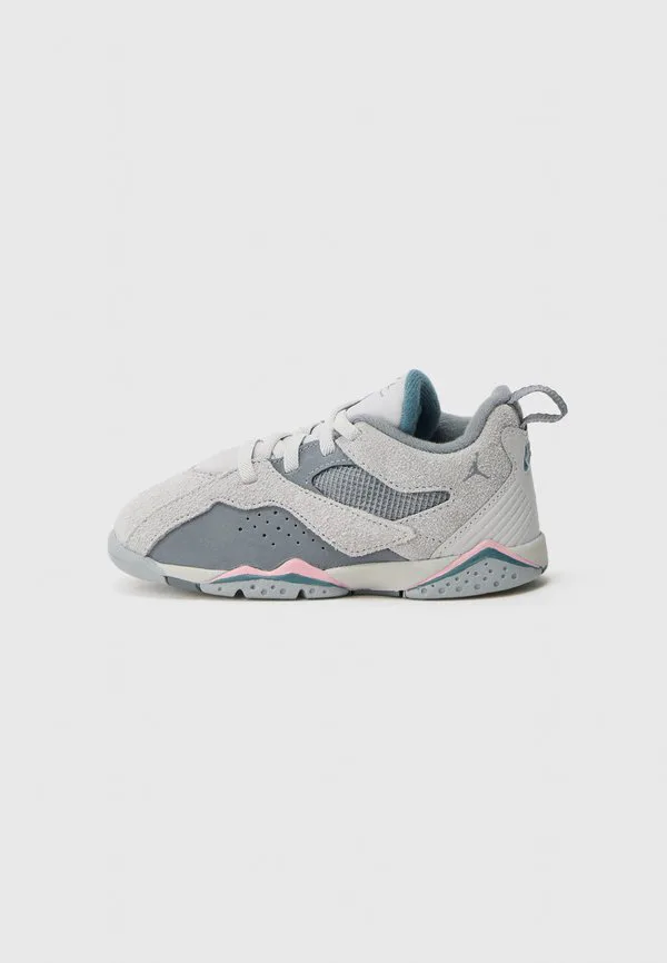 Кроссовки jordan 92 унисекс Jordan, Wolf Grey/Cool Grey/Iris Whisper/Neutral Grey/Iced Jade/Iced Carmine