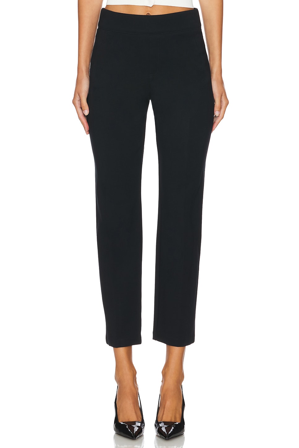

Идеальные брюки slim straight petite Spanx, черный