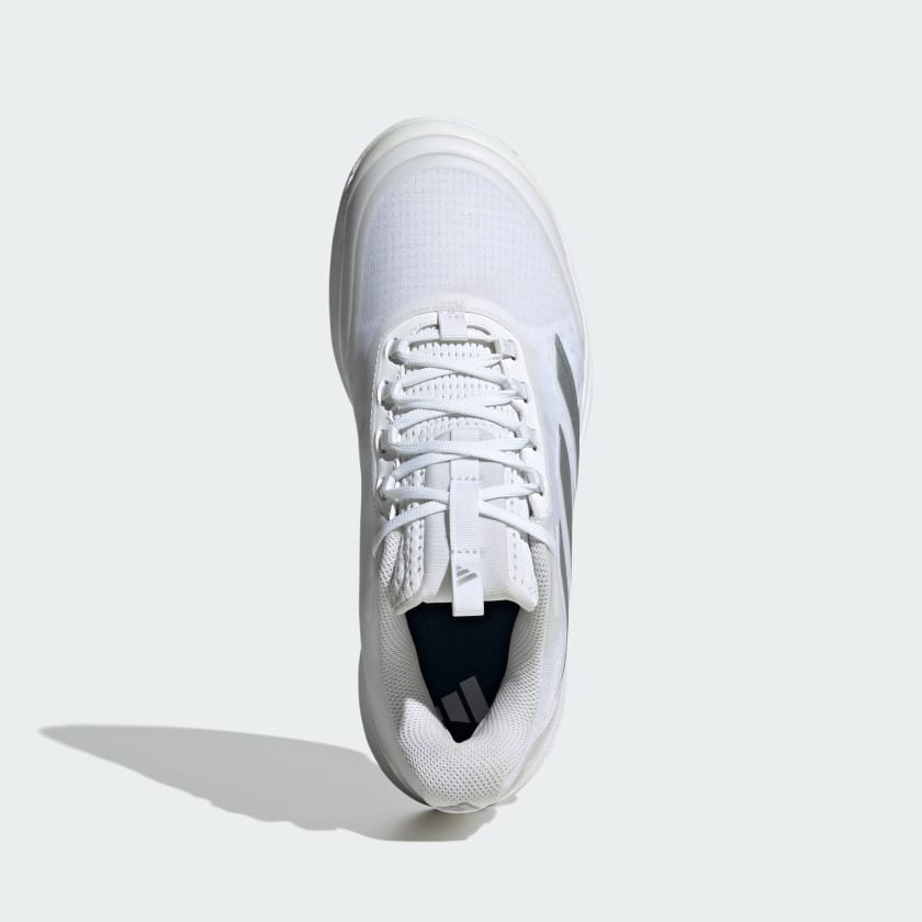 Женские теннисные кроссовки Adidas Avacourt 2, белый/металлик/серый — фото 3