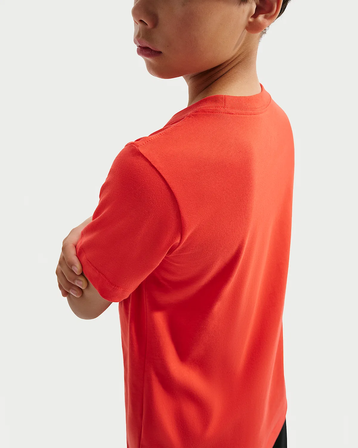 Детская футболка Nike Sportswear, Light Crimson — фото 2
