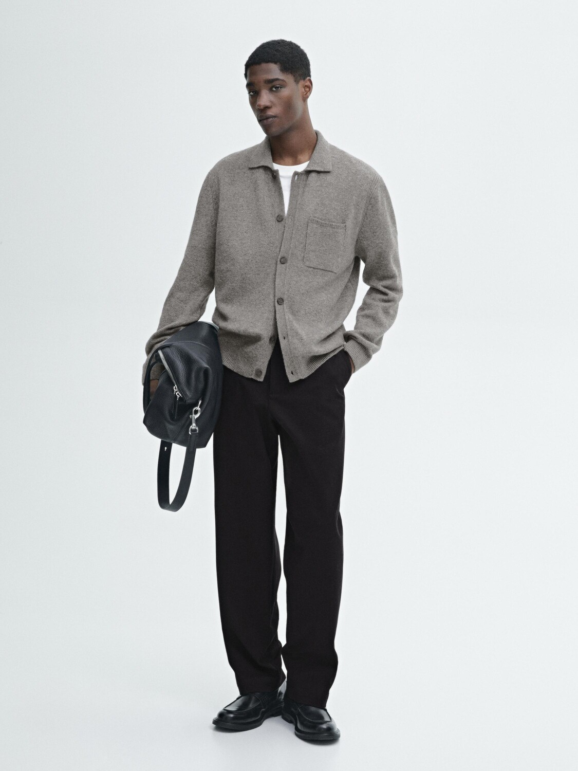 

Вязаный кардиган с карманом Massimo Dutti, серый
