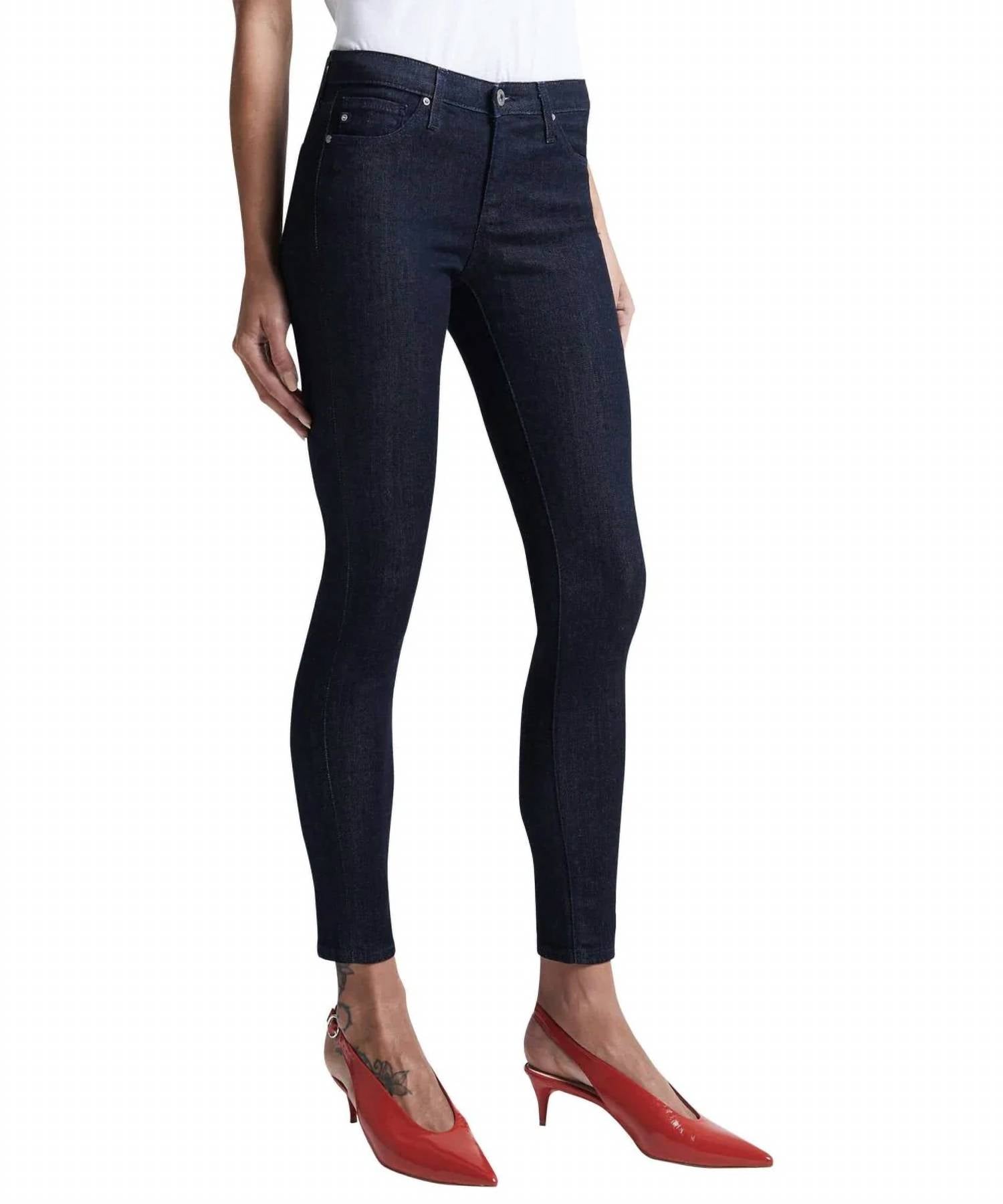 

Джинсы-скинни до щиколотки синего цвета AG Jeans