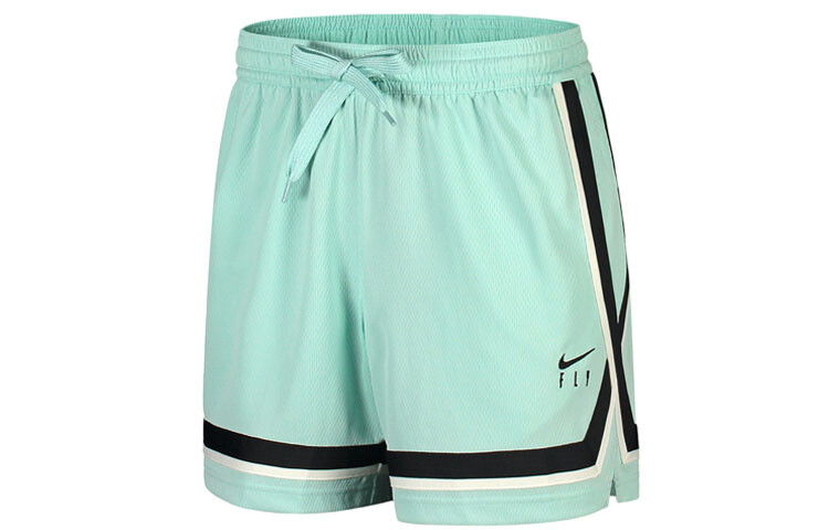 

Повседневные шорты женские зеленые Nike