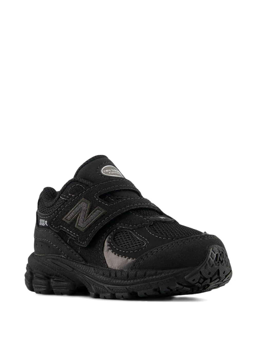 

Кроссовки 2002 на липучках New Balance Kids, черный