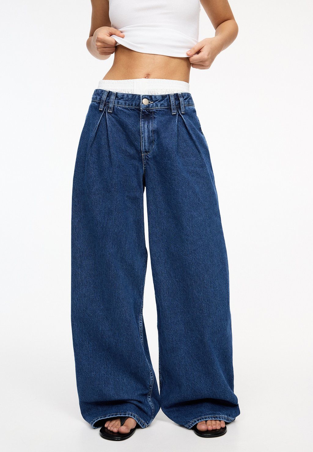 

Расклешенные джинсы PULL&BEAR, темно-синий