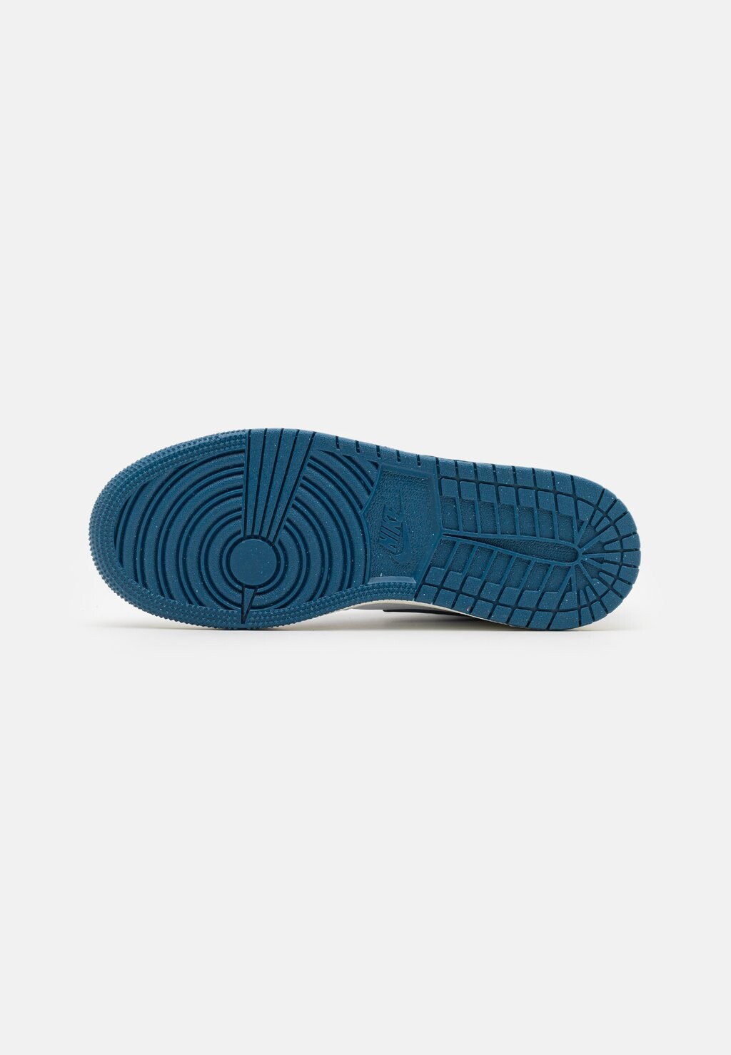 

Высокие кеды Air Jordan 1 Mid Se Unisex Jordan, белый