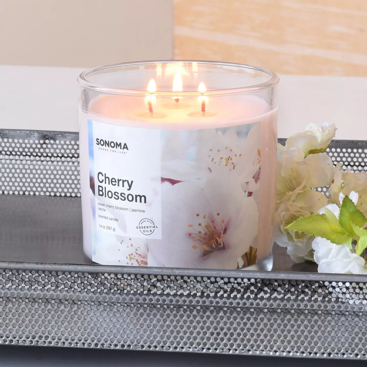 

Sonoma Goods For Life Cherry Blossom, 14 унций. Свеча Баночка