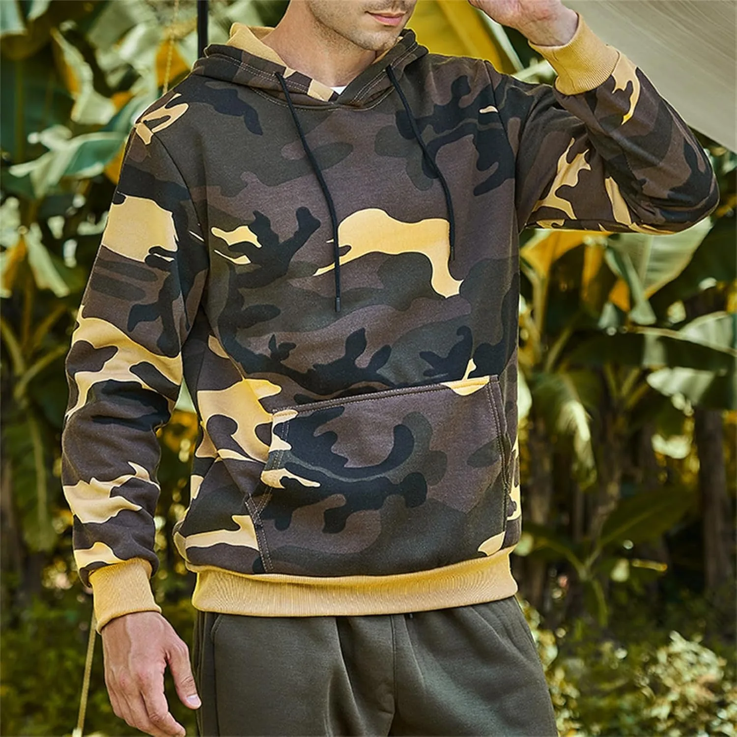 Мужская толстовка с капюшоном Camouflage и карманом-кенгуру — фото 2