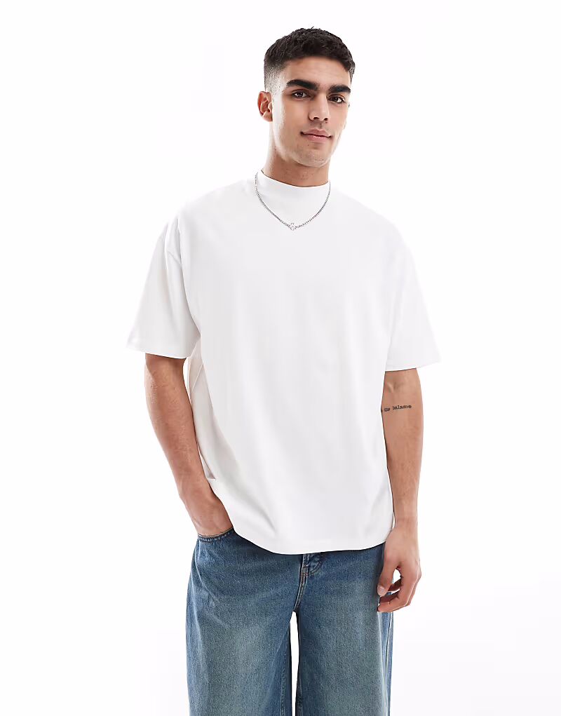 

Футболка ASOS DESIGN Essential oversize с высоким воротом белого цвета