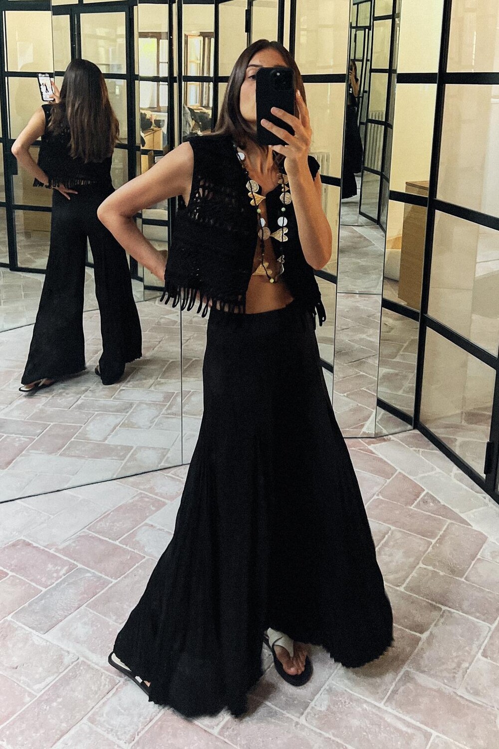 

Короткий жилет макраме с бахирой ZARA, черный