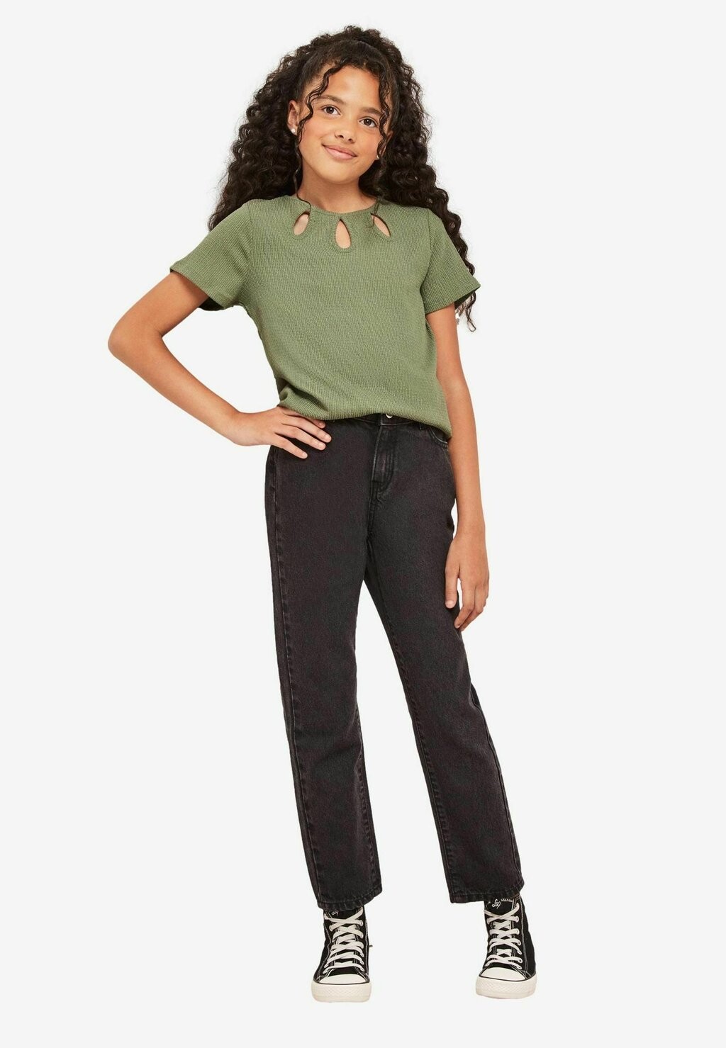

Футболка с принтом EYELET SHORT SLEEVE REGULAR FIT Lipsy, зеленый