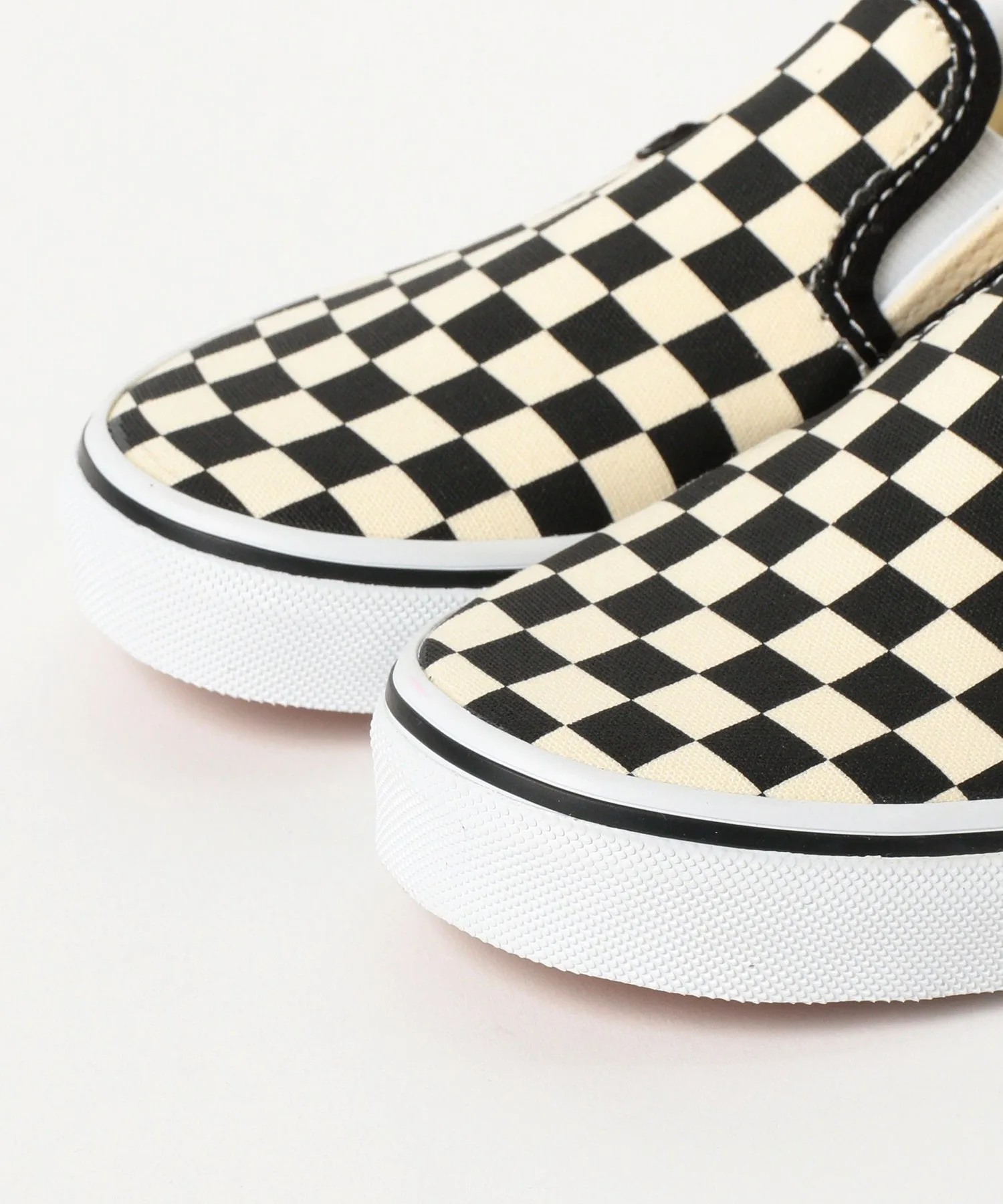 Детские кеды VANS Classic Slip-On Checkerboard чёрные — фото 4