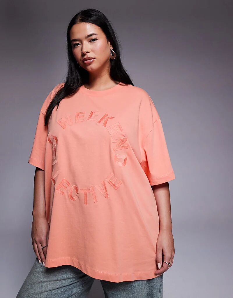 

Футболка Weekend Collective Curve с круговой графикой персикового цвета Asos Weekend Collective