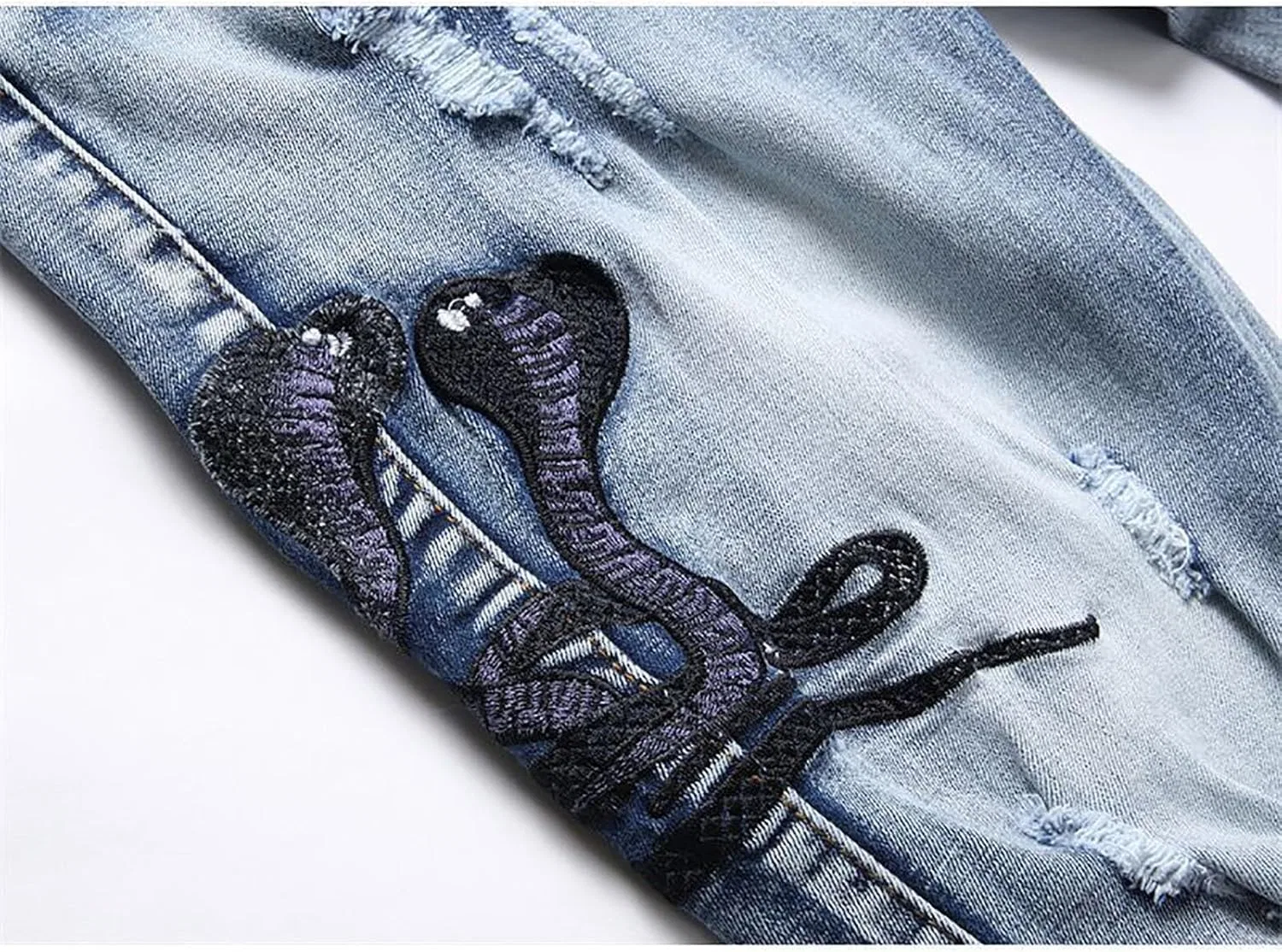 Джинсы рваные Slim Denim, синие — фото 2