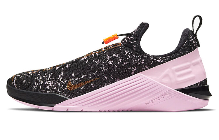 

Кроссовки Nike React Metcon для женщин